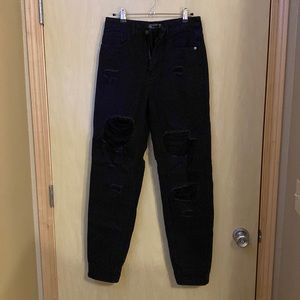 Black Mom Jeans